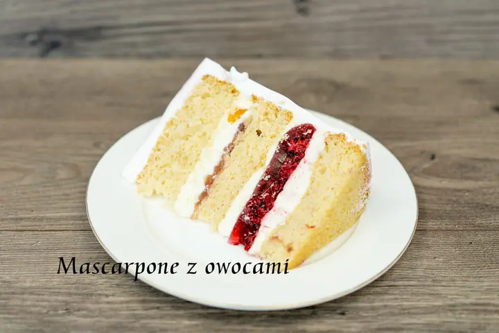 Mascarpone z owocami
