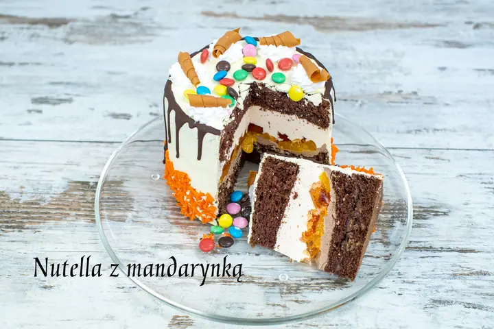 Nutella z owocami
